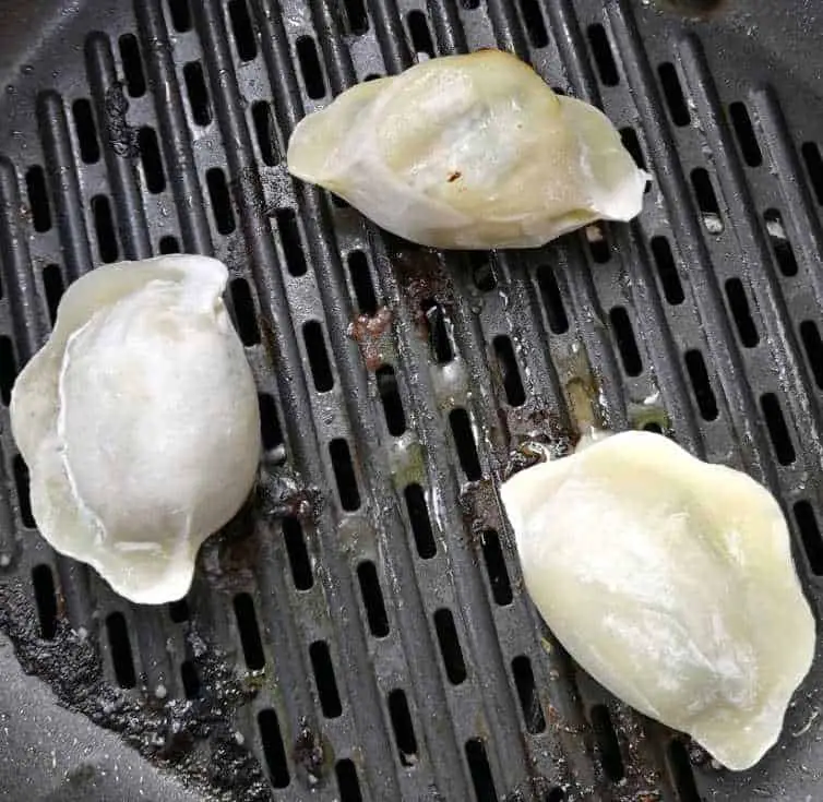 Did water help steam dumplings in an air fryer?