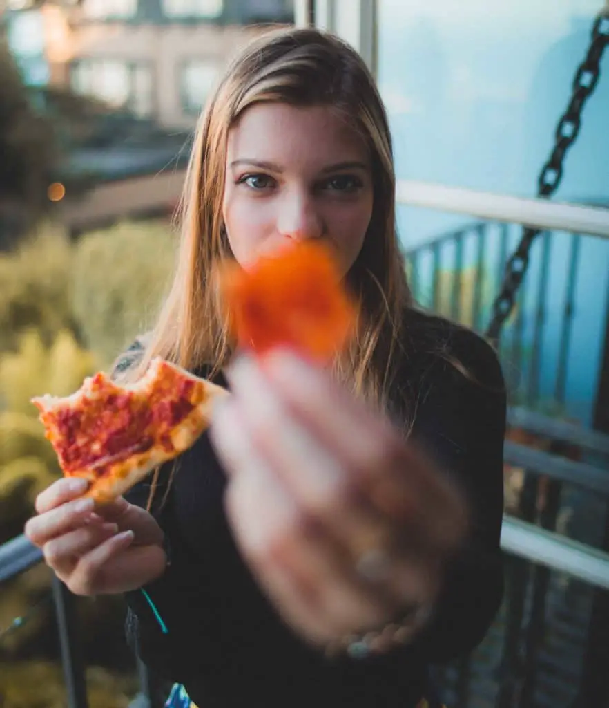 Can you use an air fryer to reheat pizza? - AirFryer Bro