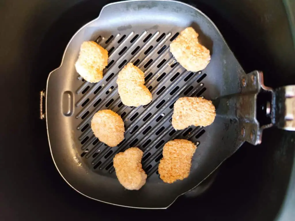 frozen chicken nuggets in air fryer