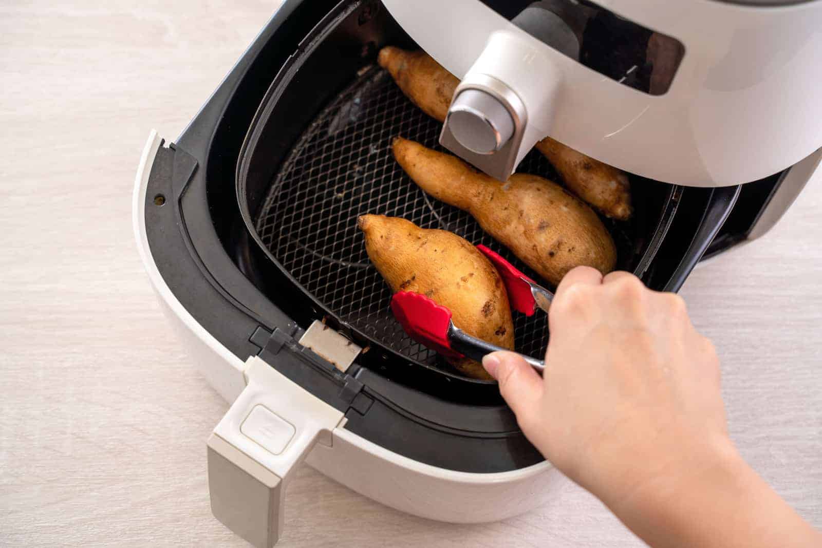 Can I open an air fryer whilst it is cooking?